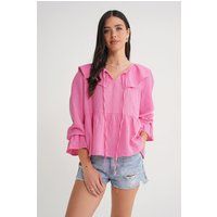 Gestufte Musselinbluse mit Volantkragen