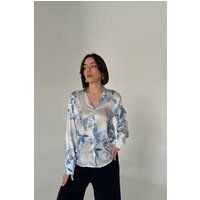 Elegantes Satintop mit botanischem Print