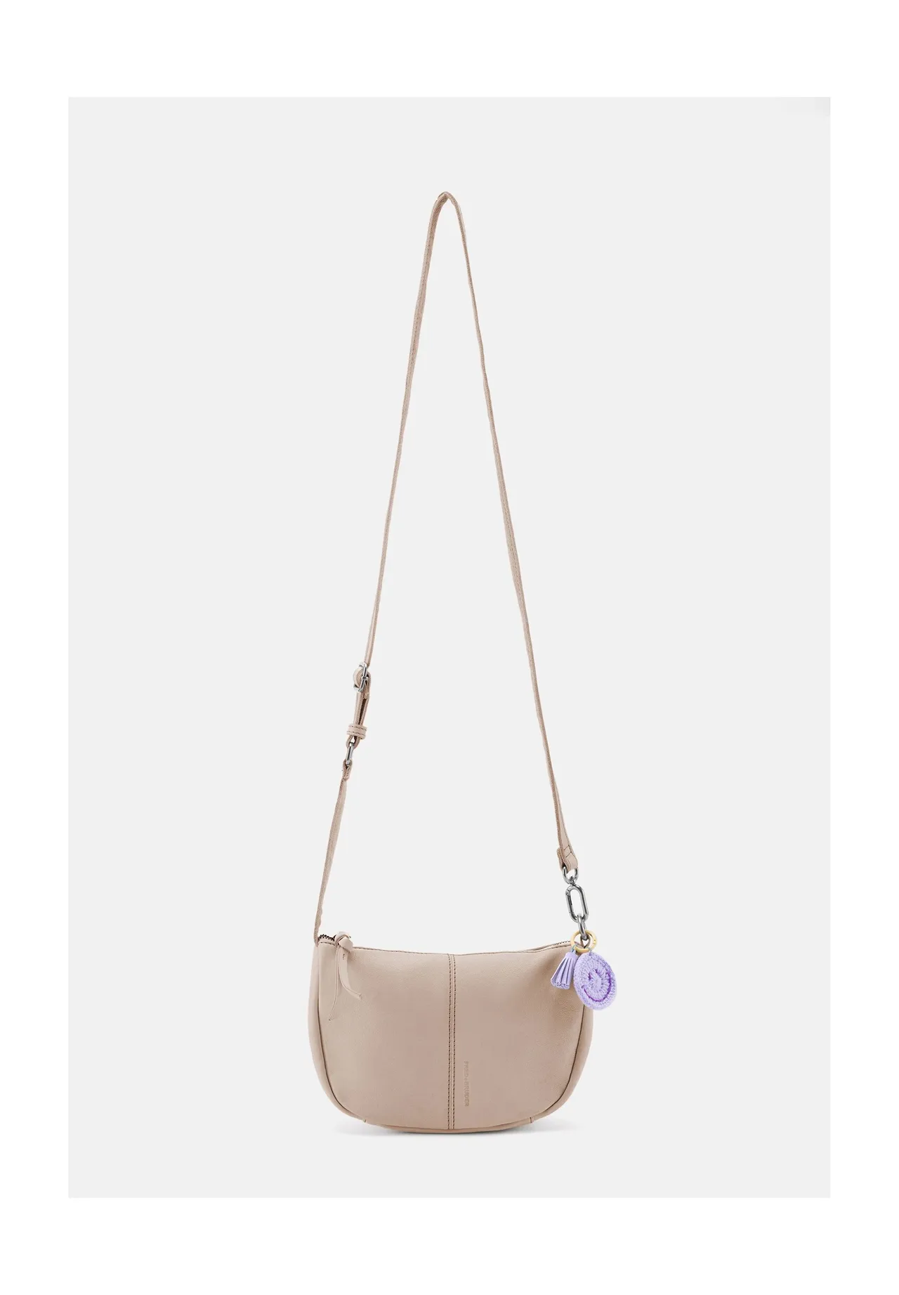 Elegante Leder-Umhängetasche mit Anhänger