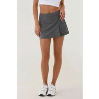 Hochtaillierter Mini-Skort mit geradem Schnitt