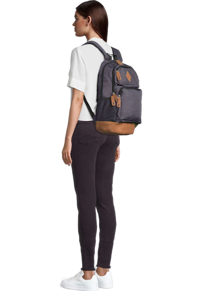 Mehrfachtaschen-Rucksack mit Lederboden