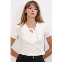 Crop-Top mit Rüschen und Bindeband