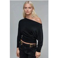 Asymmetrisches Off-Shoulder-Top