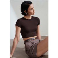 Schmales Crop-T-Shirt mit Rundhalsausschnitt