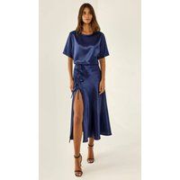 Elegante schimmernde Satin-Bluse