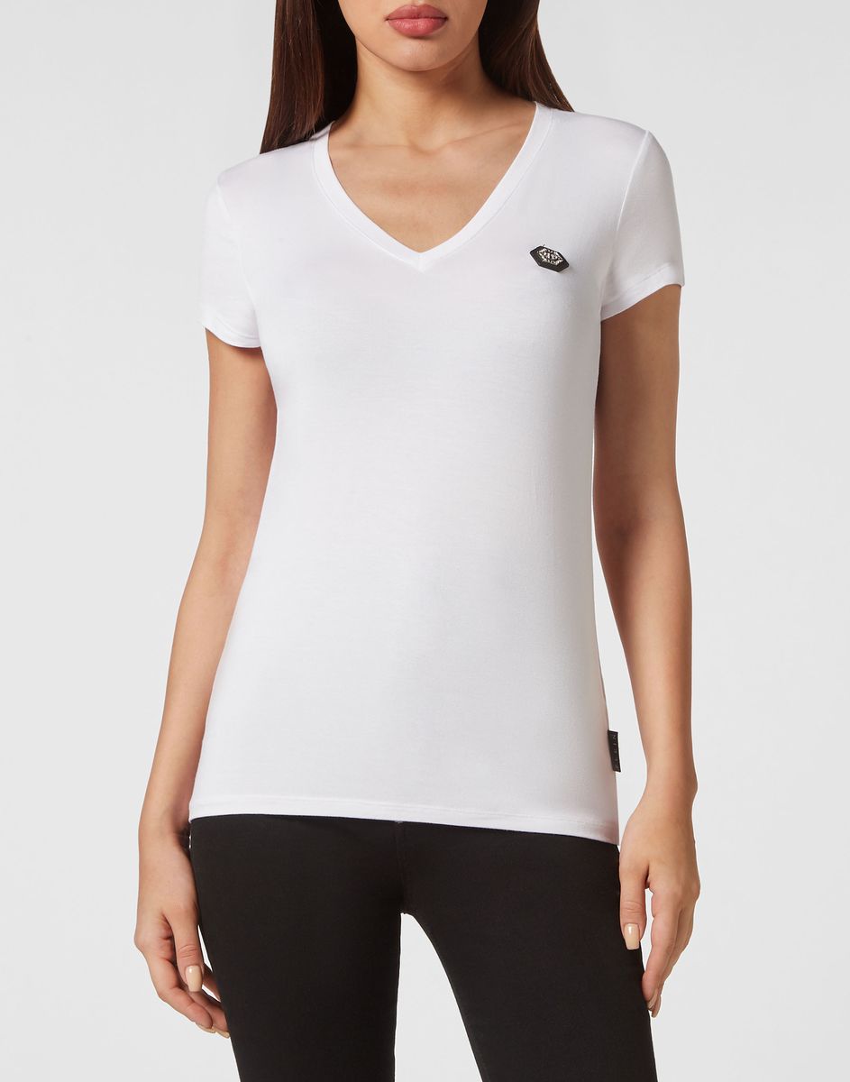 Minimalistisches T-Shirt mit V-Ausschnitt