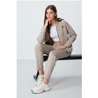 Kapuzensweatshirt und Hose im Set