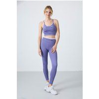 Eng anliegendes zweiteiliges Sportset