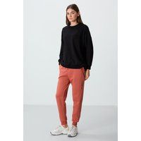Lässig zulaufende Fleece-Jogginghose