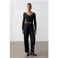 Gegürtete Crepe-Hose mit geradem Bein