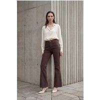 Hochtaillierte Schlagjeans aus Denim