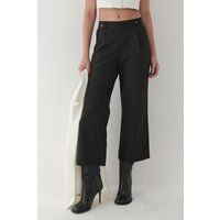 Gerade High-Waist-Hose mit Knöpfen