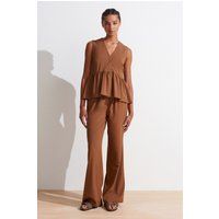 Entspannte Jersey-Hose mit weitem Bein
