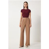 Hochtaillierte Faltenhose mit weitem Bein