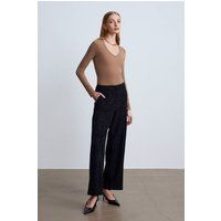 Hochtaillierte Kunstwildlederhose mit weitem Bein