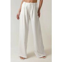 Hochtaillierte Nadelstreifenhose mit weitem Bein