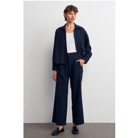Weite Bundfaltenhose mit Gürtel aus Crepe