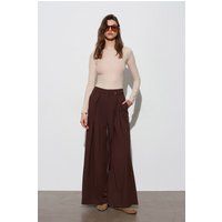 Elegante weite Hose mit Falten