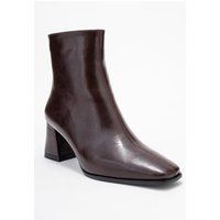 Stiefeletten mit Blockabsatz und Quadratform