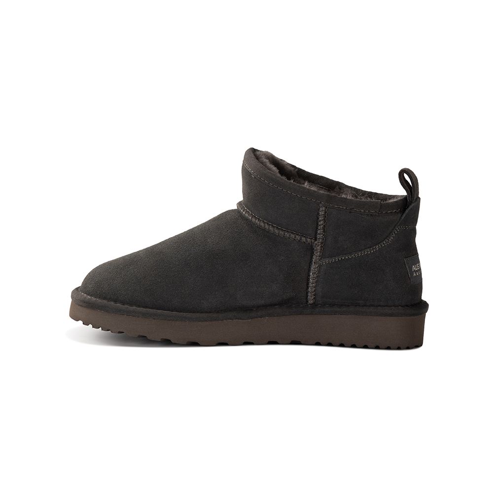 Klassische Ultra Mini Lammfell-Stiefel