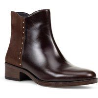 Stiefeletten im Materialmix mit Nieten