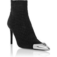 Ankle Boots mit Kroko-Prägung und Metallkappe