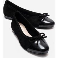 Elegante Wildleder-Lack-Ballerinas