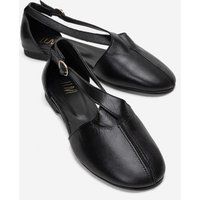 Leder-Ballerinas mit seitlichem Ausschnitt