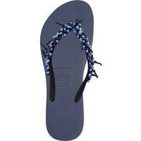 Verzierte Riemensandalen mit Perlenbesatz