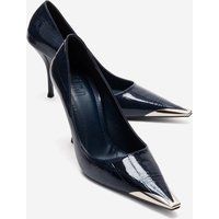 Pumps mit spitzer Metallkappe