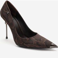 Pumps mit Schlangenmuster und Metallkappe