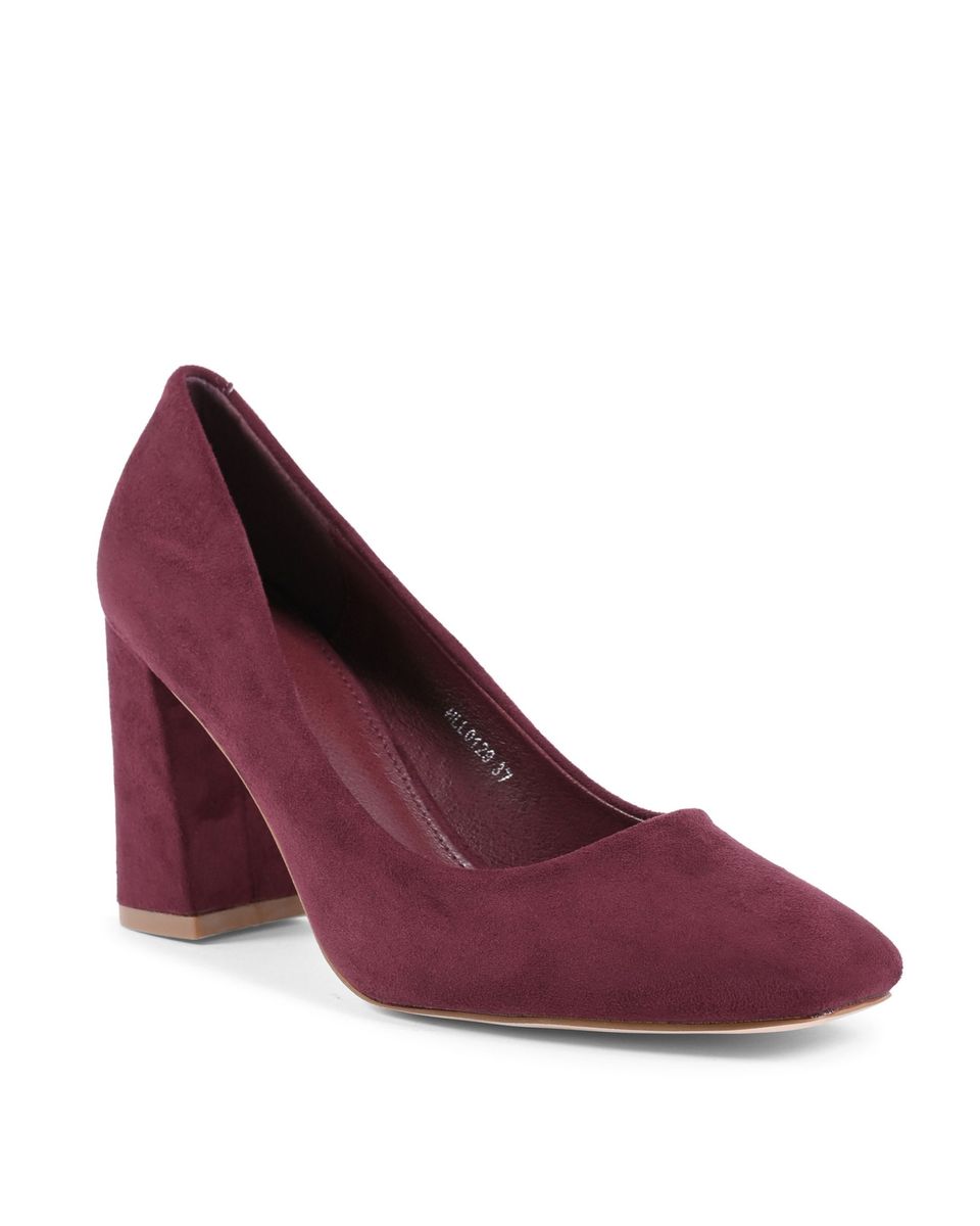 Pumps mit Blockabsatz und Karree-Spitze