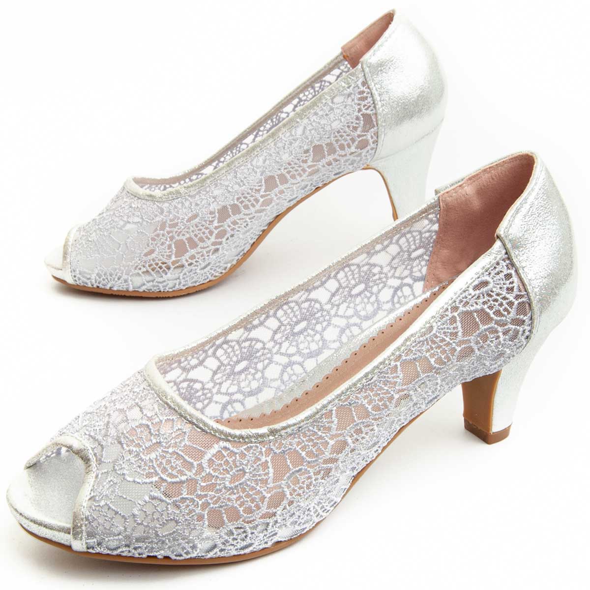Pumps mit floraler Spitze und Peeptoe