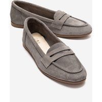Zeitlose Penny-Loafer aus Wildleder