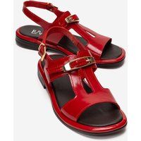 Minimalistische Lackleder-Schnallensandalen