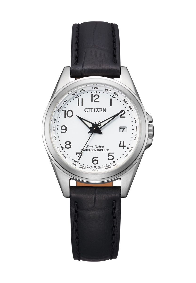 Funkgesteuerte Eco-Drive Uhr mit Lederarmband