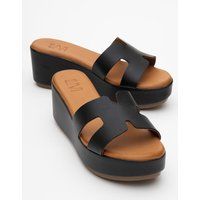 Leder-Plateau-Sandalen mit H-Riemen