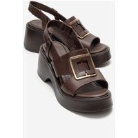 Plateau-Sandalen aus Nappaleder mit Schnalle