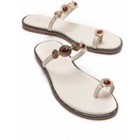 Skulpturale Zehensteg-Sandalen mit Edelsteinen