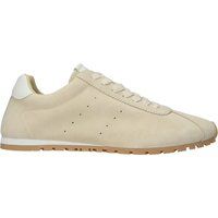Minimalistische Sneaker aus Veloursleder