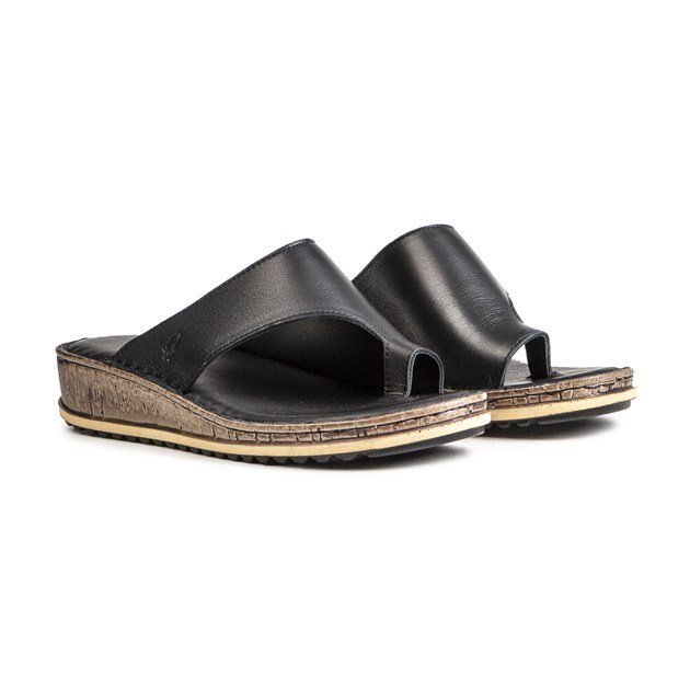 Bequeme Leder-Sandalen mit Zehenschlaufe