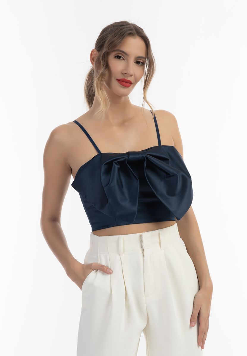 Cropped-Top mit architektonischer Schleife