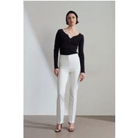 Hochtaillierte Nadelstreifenhose mit Schlag