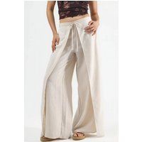 Fließende Wickelhose mit weitem Bein