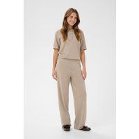 Strickhose mit weitem Bein