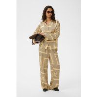 Weit geschnittene Hose mit geometrischem Muster