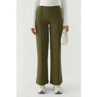 Weite Hose mit Ripp-Details