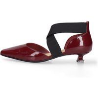Elegante Kitten Heels aus Lackleder