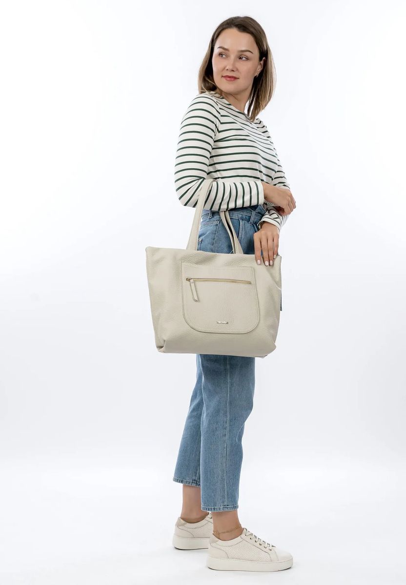 Vielseitiger Shopper aus genarbtem Kunstleder