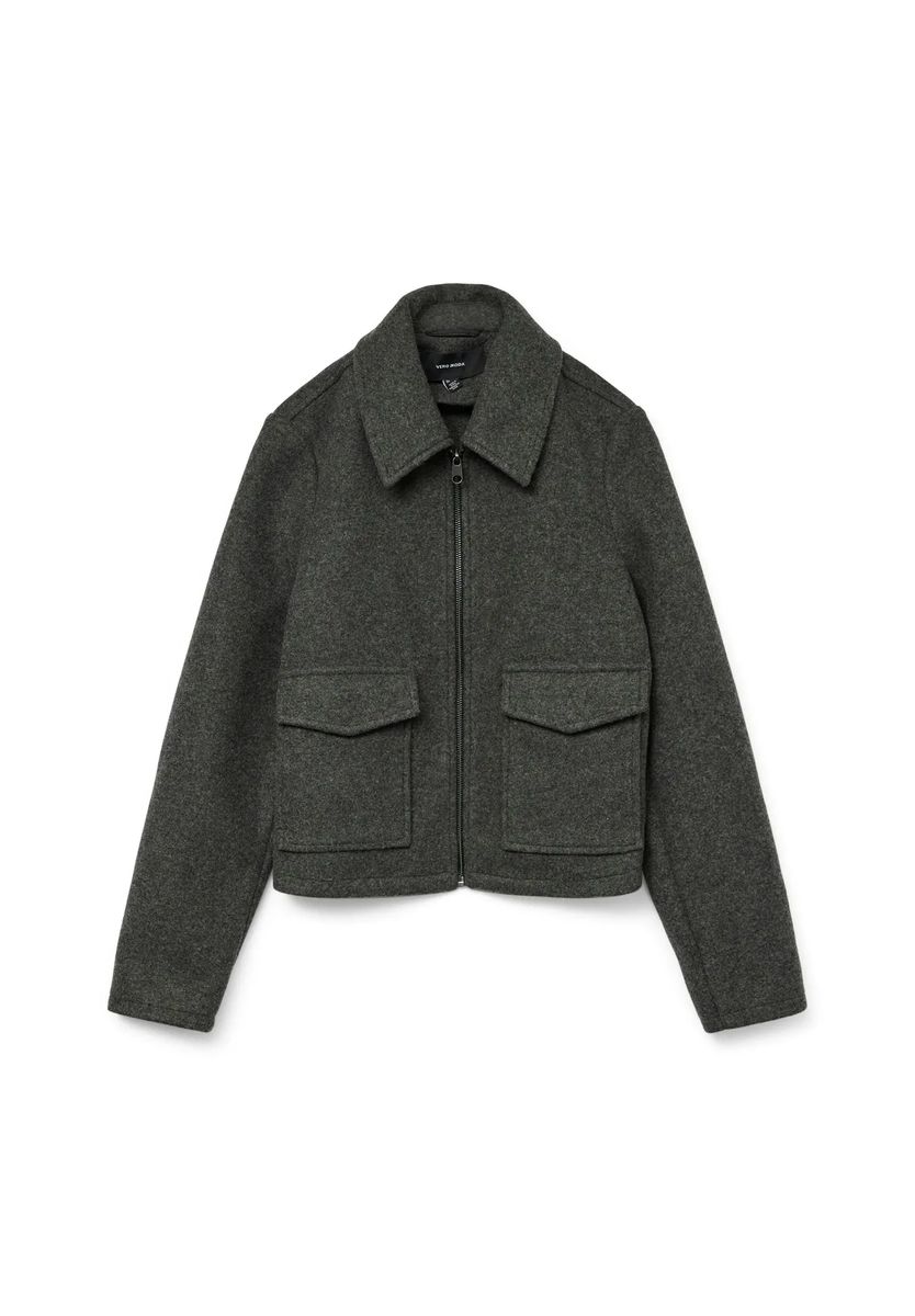 Kurze Jacke in Wolloptik mit Taschen